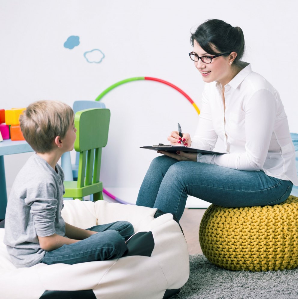 Barnalæknir og sálfræðingur óskast til starfa