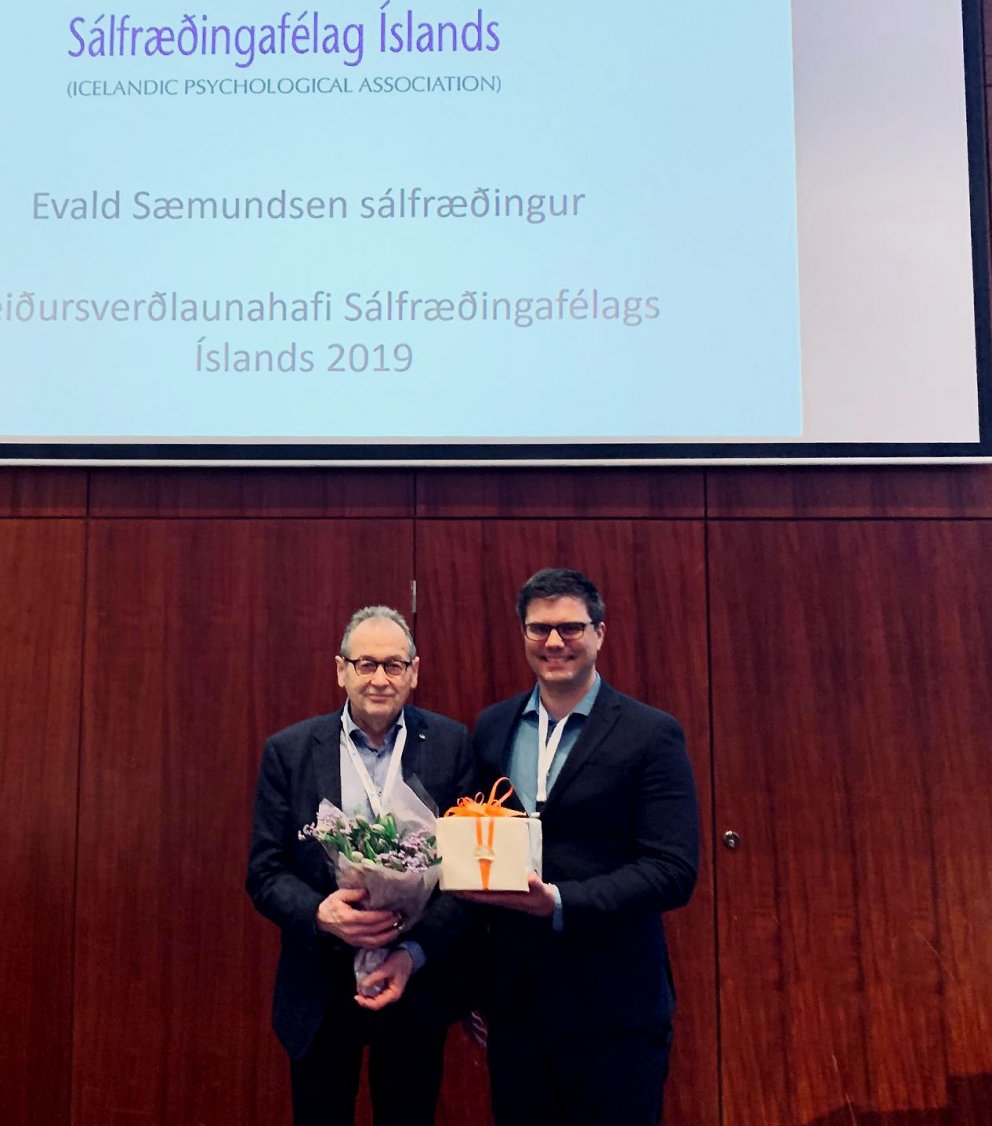 Okkar eiginn Evald hlýtur heiðursverðlaun