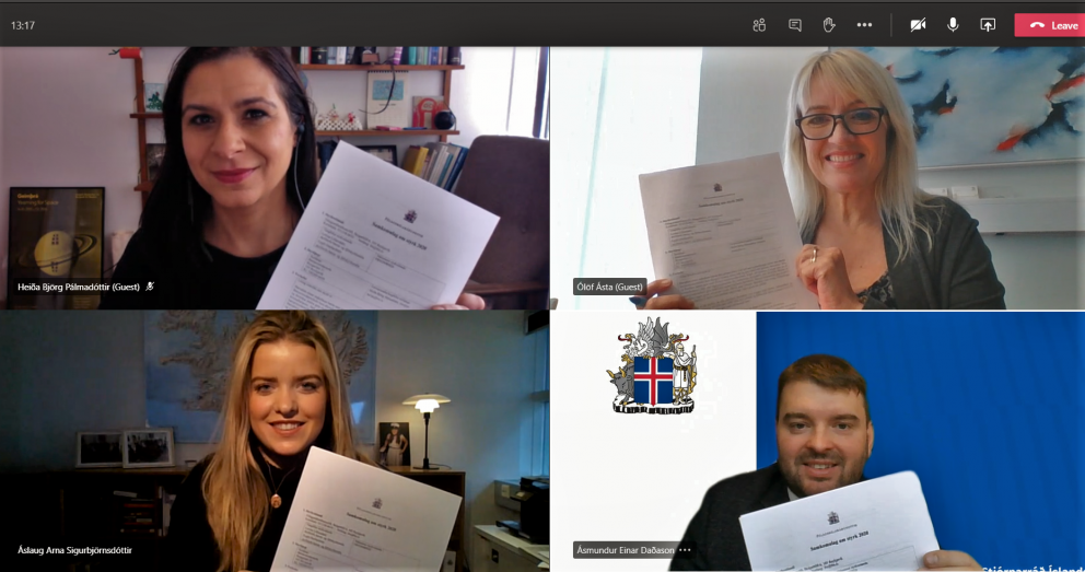 Undirritun vegna styrks