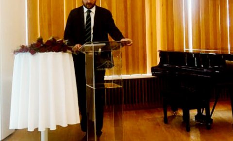 Félags- og barnamálaráðherra afhenti styrkinn