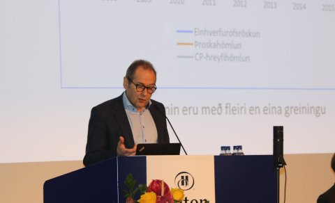 Dr. Evald Sæmundsen fjallaði um einhverfurófið