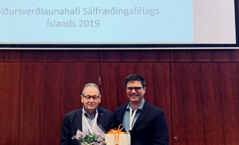 Okkar eiginn Evald hlýtur heiðursverðlaun