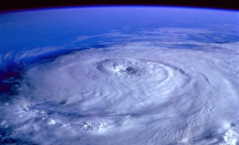 Greiningar- og ráðgjafarstöð lokuð meðan rauð viðvörun er í gildi.